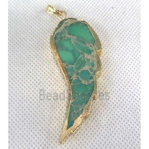 Sea Sediment pendant, angel wing, green