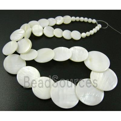 17 inches of freshwater shell necklace, white