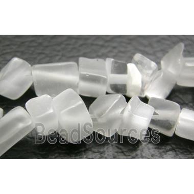 Cat eye bead, chihp, White