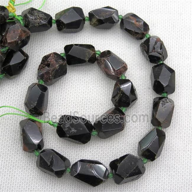 darkgreen Garnet nugget beads, freeform