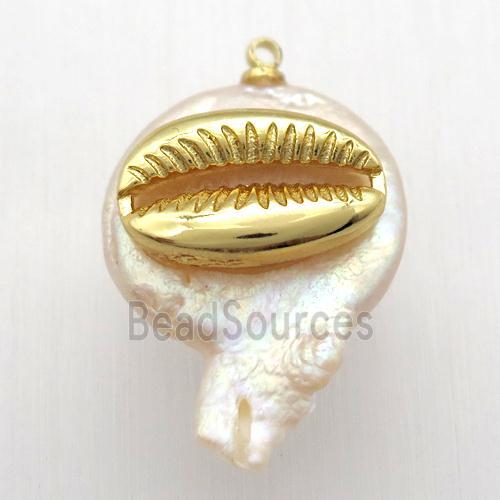 Natural pearl pendant