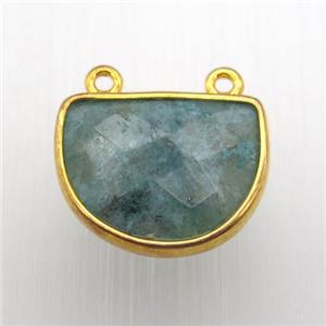 labradorite moon pendant, gold plated, approx 13-17mm