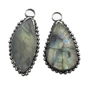 Labradorite pendant, freeform, black plated, approx 30-50mm