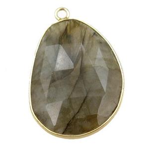 Labradorite pendant, faceted teardrop, approx 20-28mm