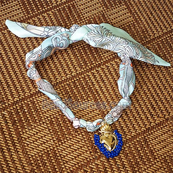 Polyester Fabric Necklace With Heart