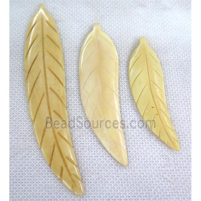 yellow cattle bone leaf pendant without hole