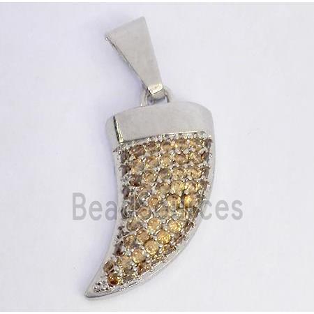 Copper pendant paved zircon, cattle horn, platinum plated