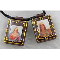 fashion necklace with plastic photo pendant