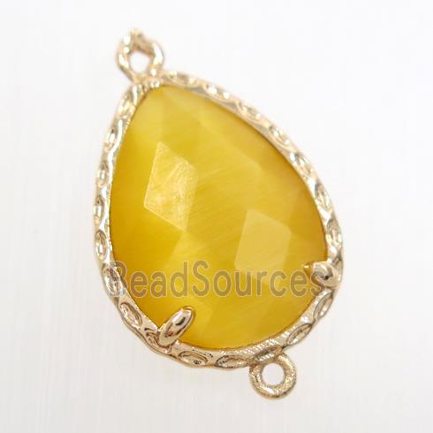 yellow glass connector, faceted teardrop, gold plated