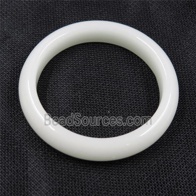 Artificial noctilucent bangle