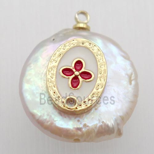 Natural pearl pendant with clover