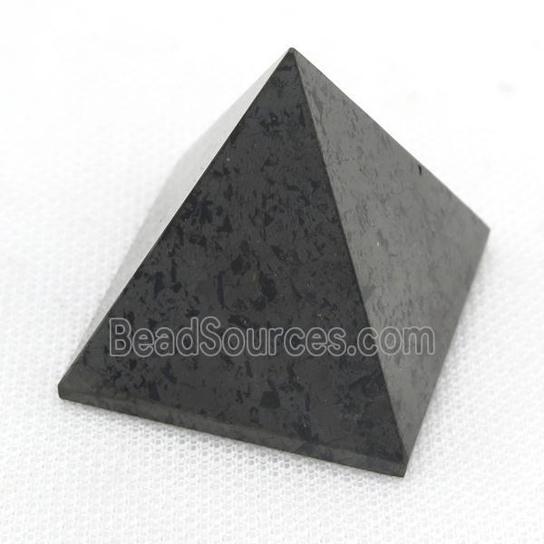 Shungite Pyramid Nohole