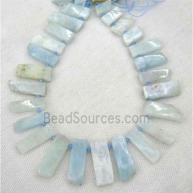 Aquamarine stick beads, blue