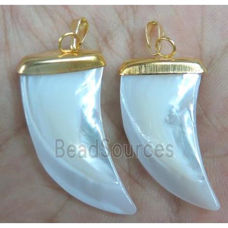 pearl shell horn pendant