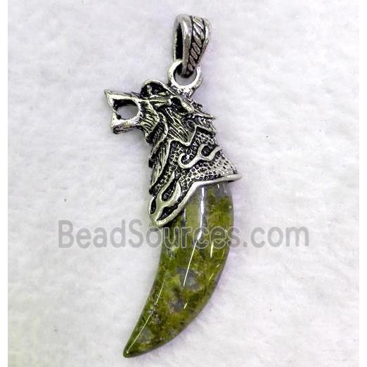 gemstone pendant, cattle horn