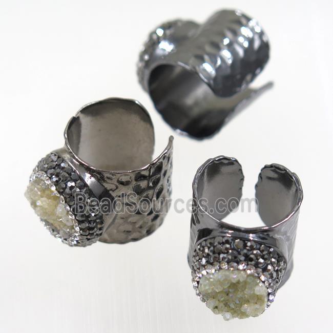 quartz druzy ring paved rhinestone, black plated