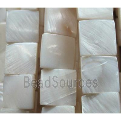 Fresh water shell bead, square