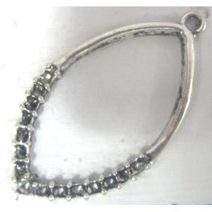 Tibetan Silver oval pendant, lead free and nickel free, 36x20mm