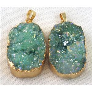 green druzy quartz pendant, AB color, freeform, gold plated, approx 20-35mm